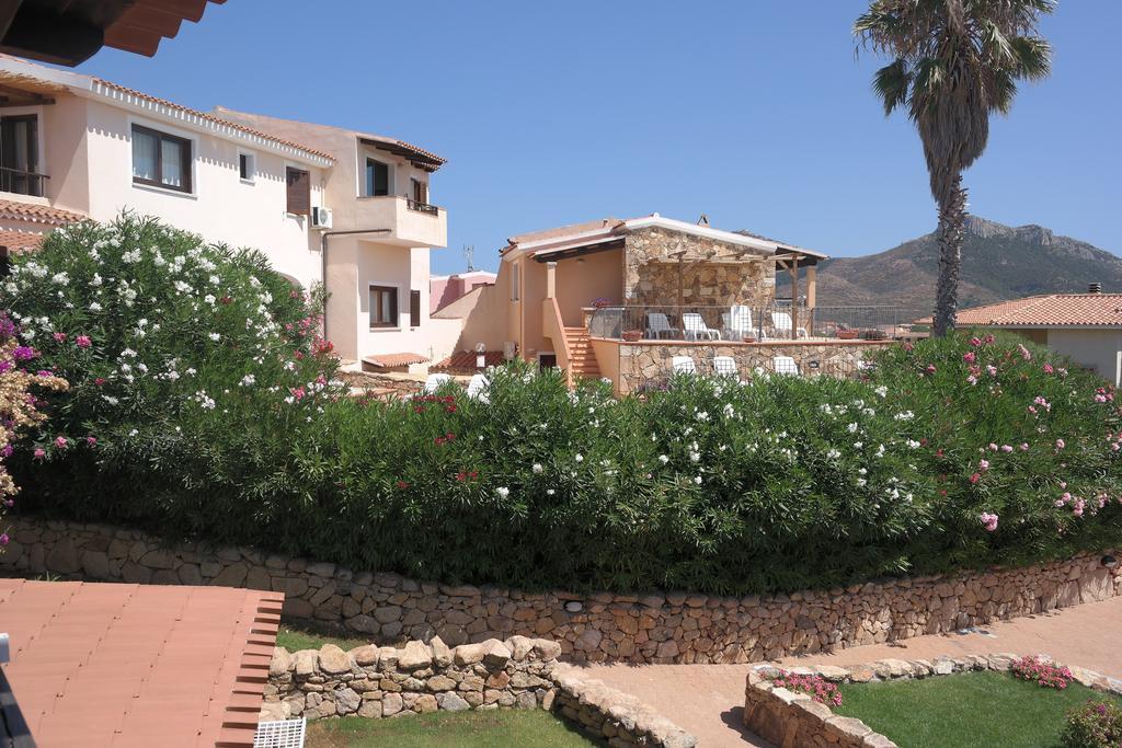 Sardinia Blu Residence กอลโฟอารันชี ภายนอก รูปภาพ