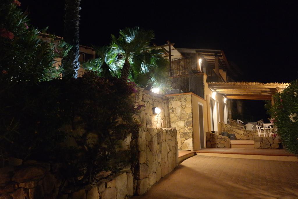 Sardinia Blu Residence กอลโฟอารันชี ภายนอก รูปภาพ