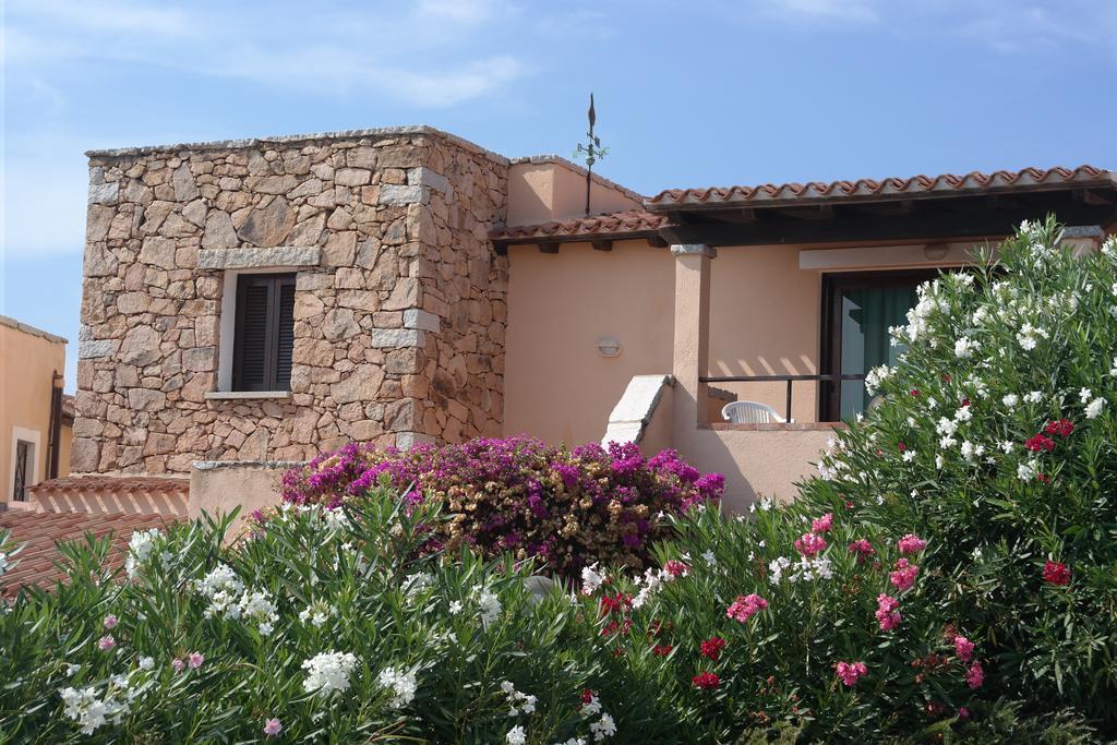Sardinia Blu Residence กอลโฟอารันชี ภายนอก รูปภาพ