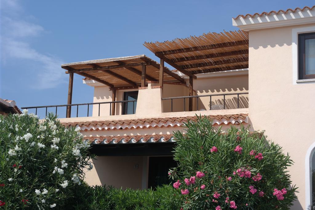 Sardinia Blu Residence กอลโฟอารันชี ภายนอก รูปภาพ