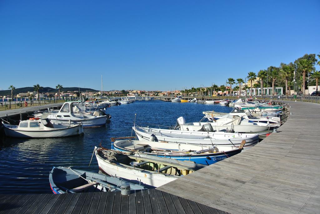Sardinia Blu Residence กอลโฟอารันชี ภายนอก รูปภาพ